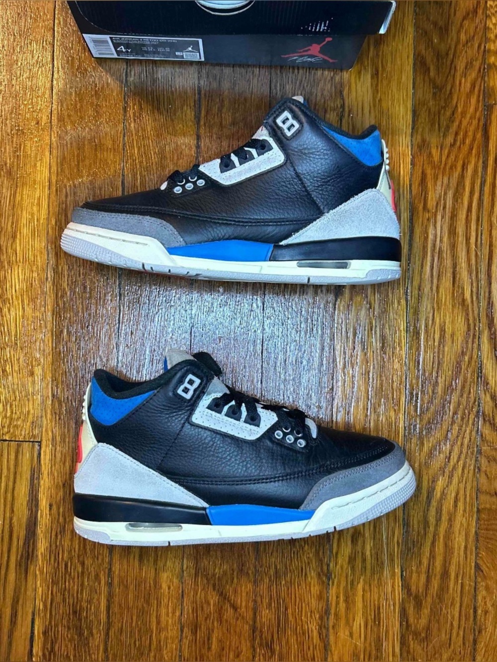 Air Jordan 3 Rare Air size 4y Gradeschool Shoes